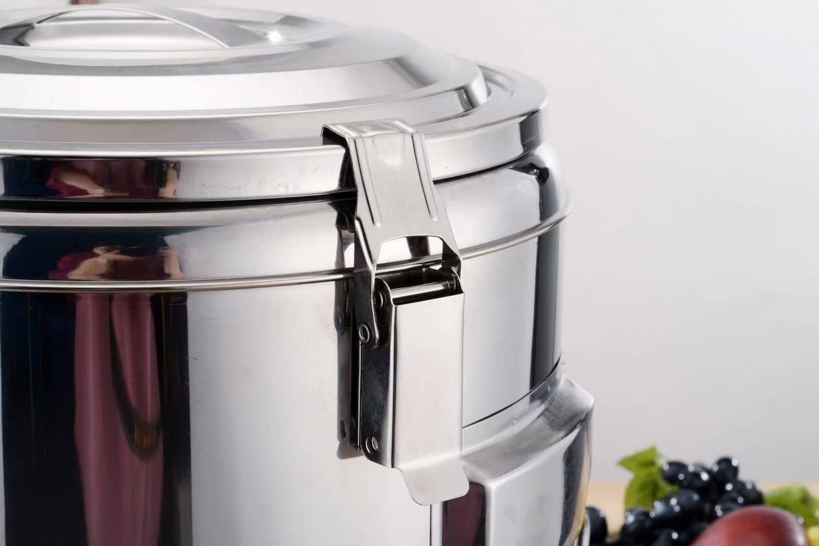 Commercial Insulated Barrels